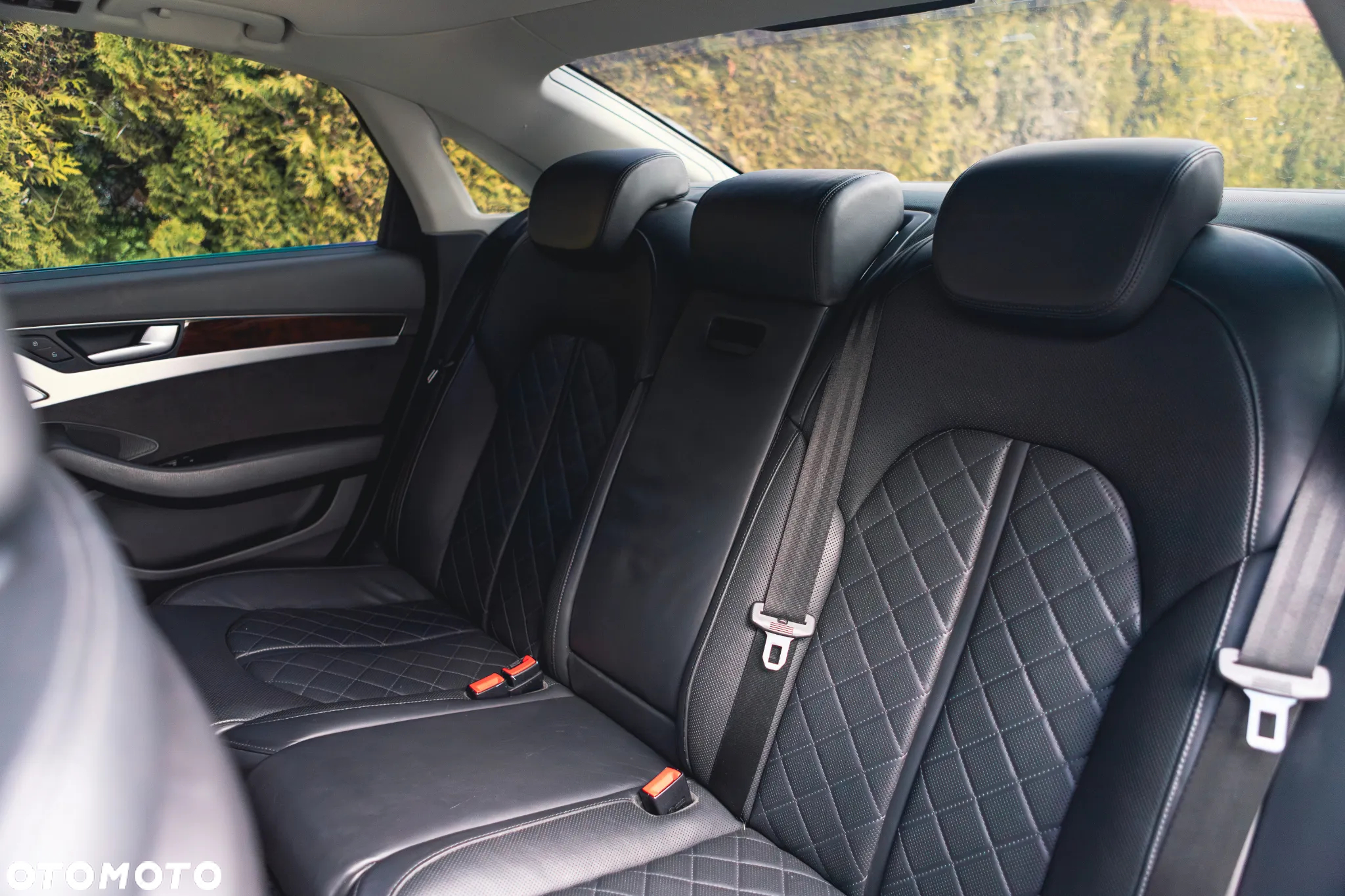 Audi A8 4.2 TDI Quattro - 13