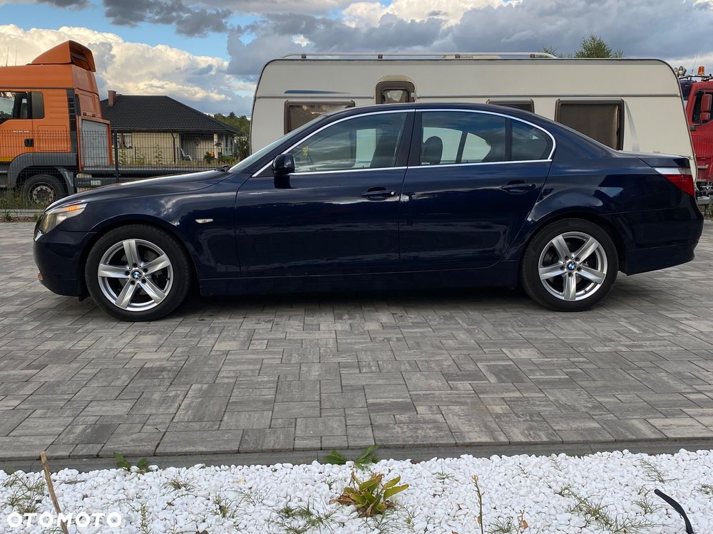 BMW Seria 5 525i - 3