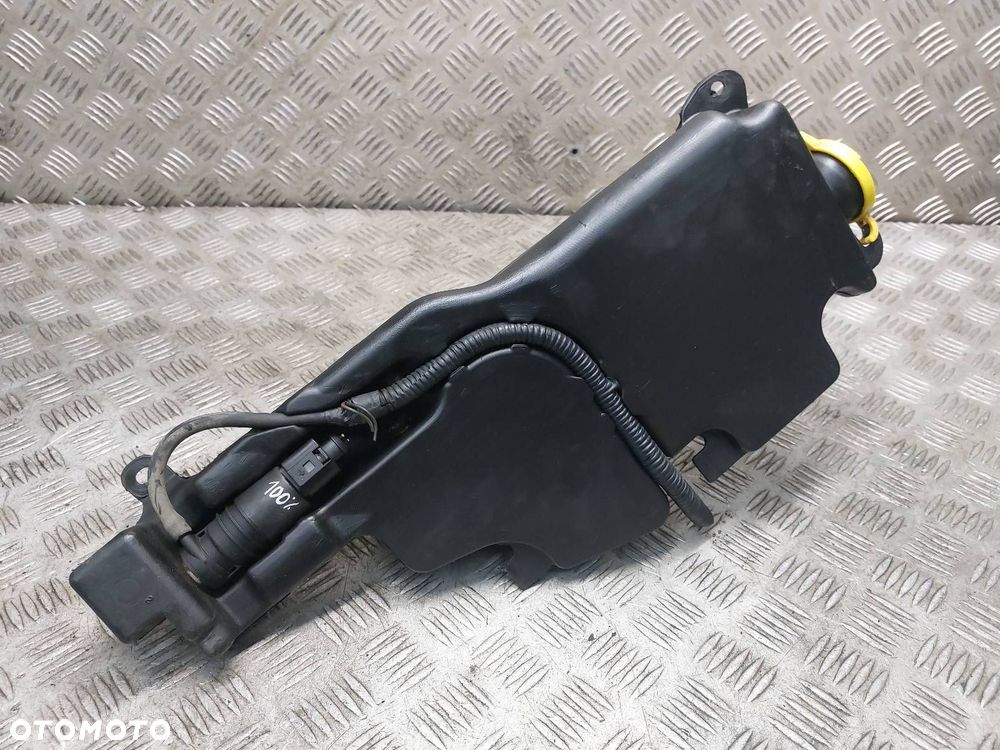 ZBIORNICZEK PŁYNU SPRYSKIWACZY RAM 1500 I LIFT 5.7 13- 1002406AK - 4