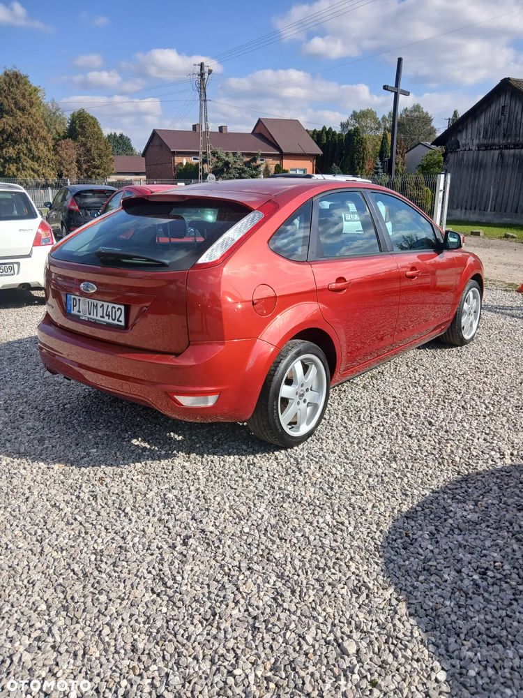 Ford Focus - 10