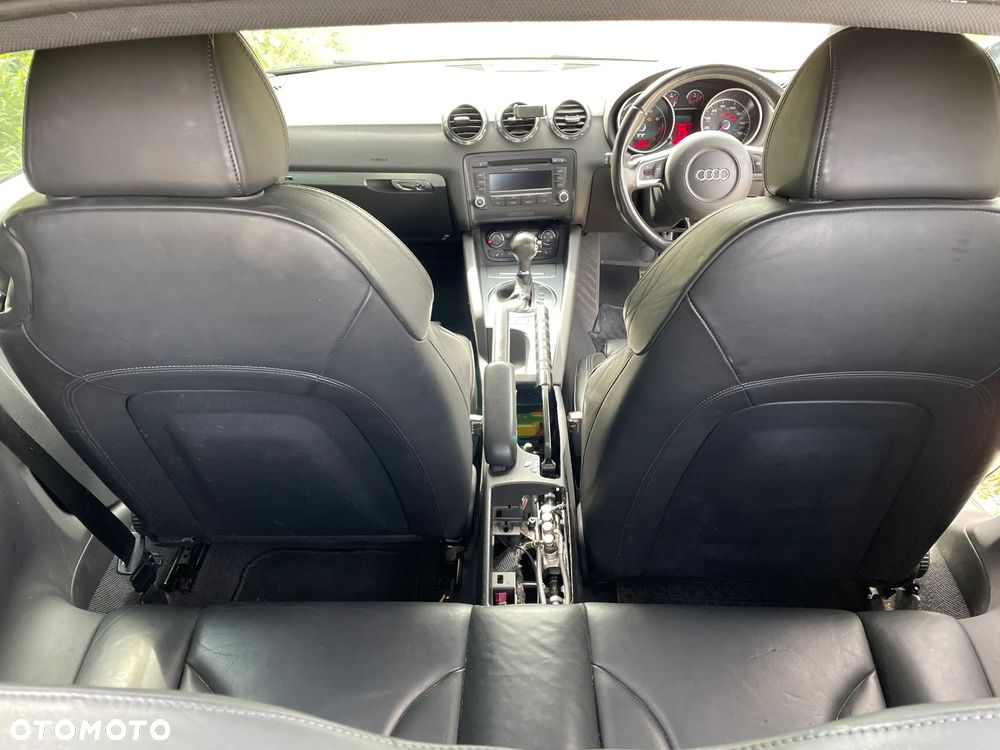 Audi TT Coupé 3.2 Quattro DSG - 13
