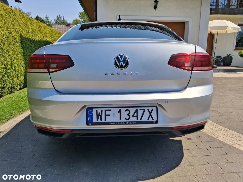 Volkswagen Passat 2.0 TDI EVO Business - 21