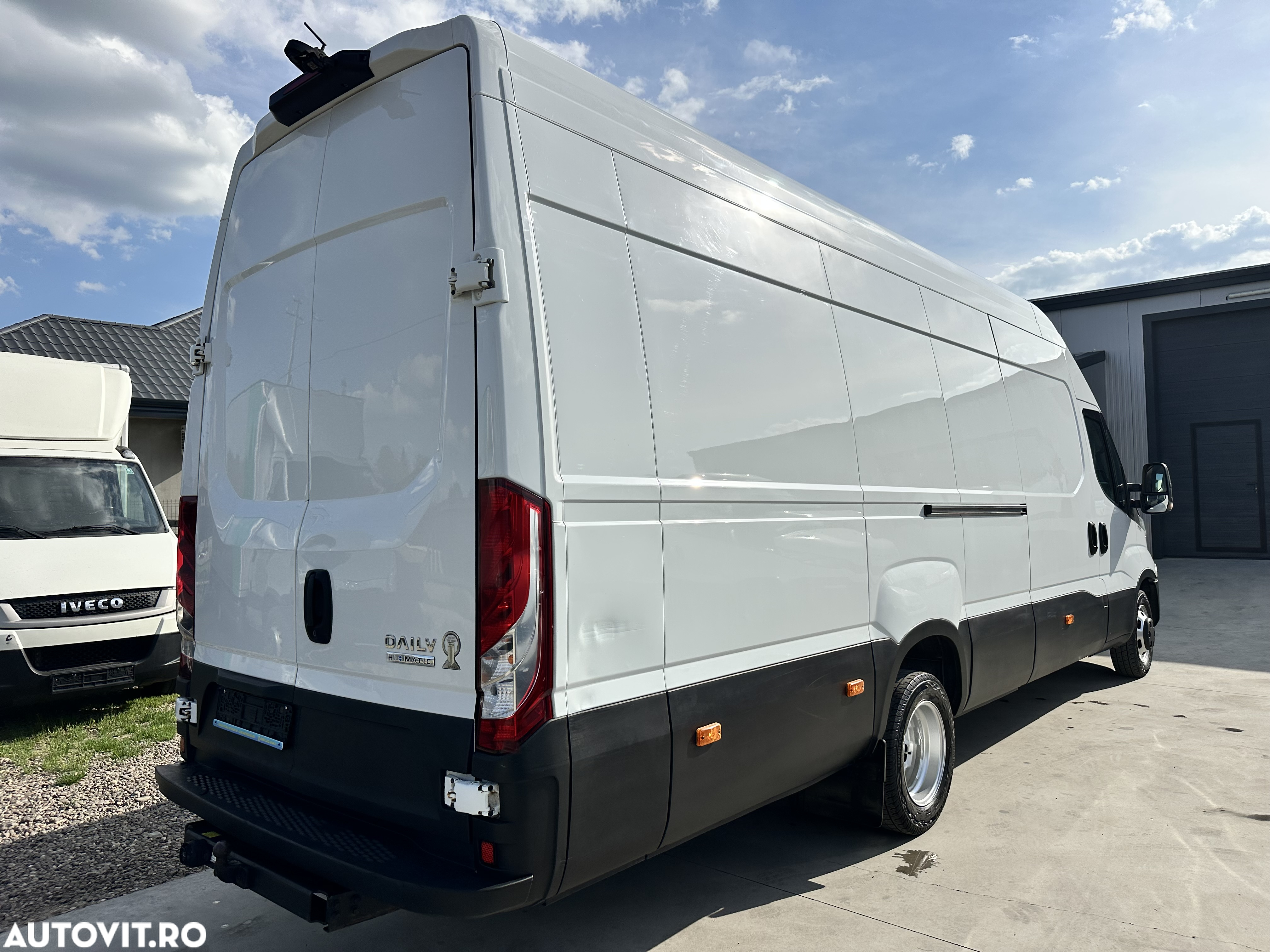 Iveco Daily 35C17 3.0 Hi-Matic Cat. B 3.500 kg MAXI 5.12 M - 6