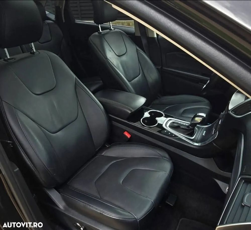 Ford Edge 2.0 TDCi Bi-Turbo 4x4 Titanium - 7