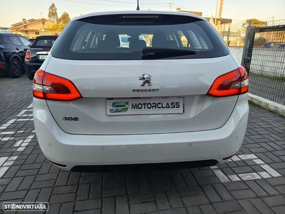Peugeot 308 SW 1.2 PureTech Style - 8