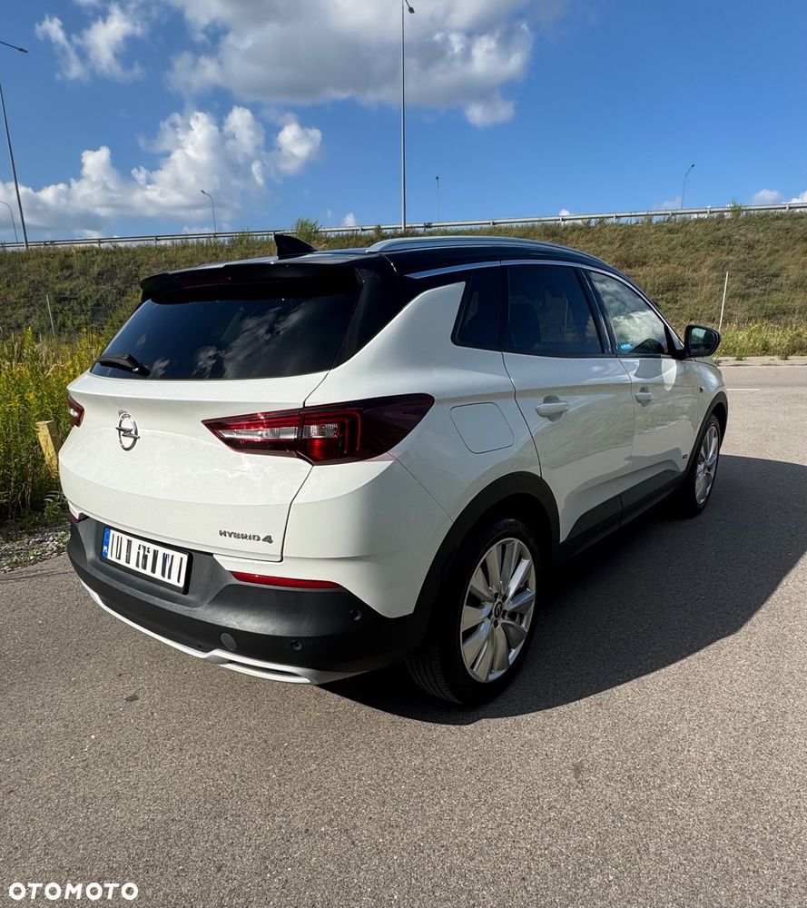 Opel Grandland X 1.6 T PHEV 4x4 Ultimate - 4