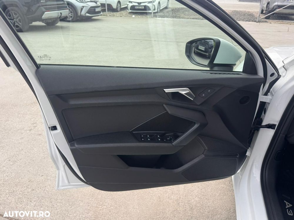 Audi A3 2.0 TDI S tronic Basic - 11