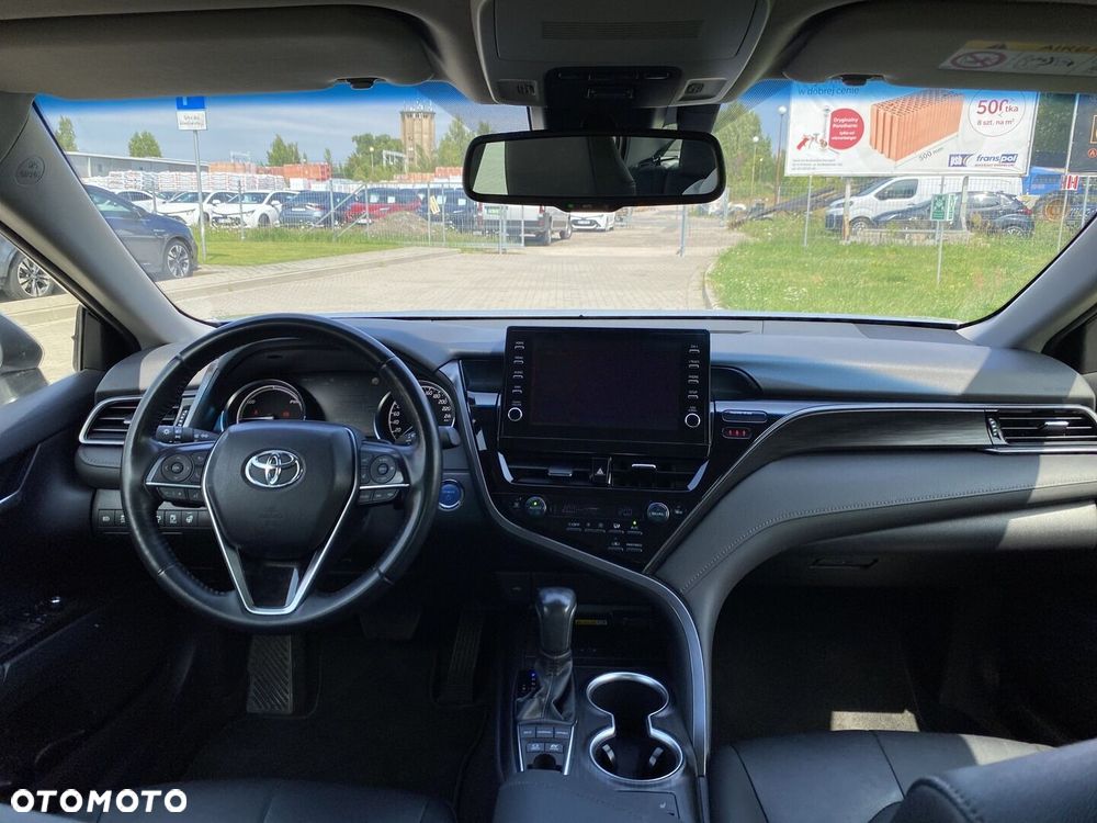 Toyota Camry 2.5 Hybrid Executive CVT - 13