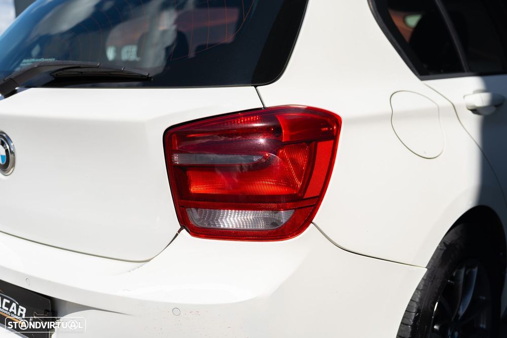 BMW 116 d EDynamics Line Urban - 24