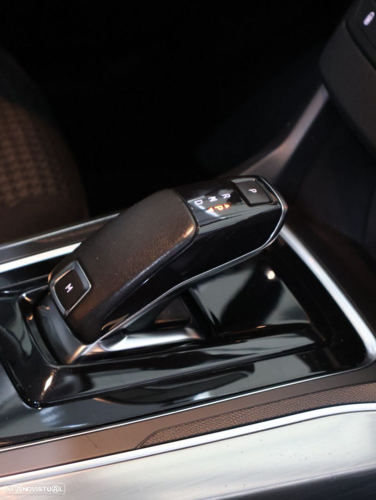Peugeot 308 1.5 BlueHDi Style EAT8 - 19