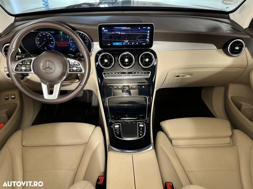 Mercedes-Benz GLC 300 e 4MATIC - 13