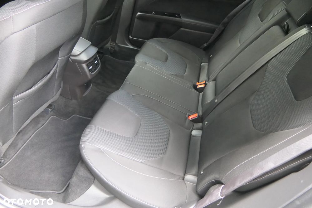 Ford Mondeo 2.0 Ti-VCT Titanium - 22