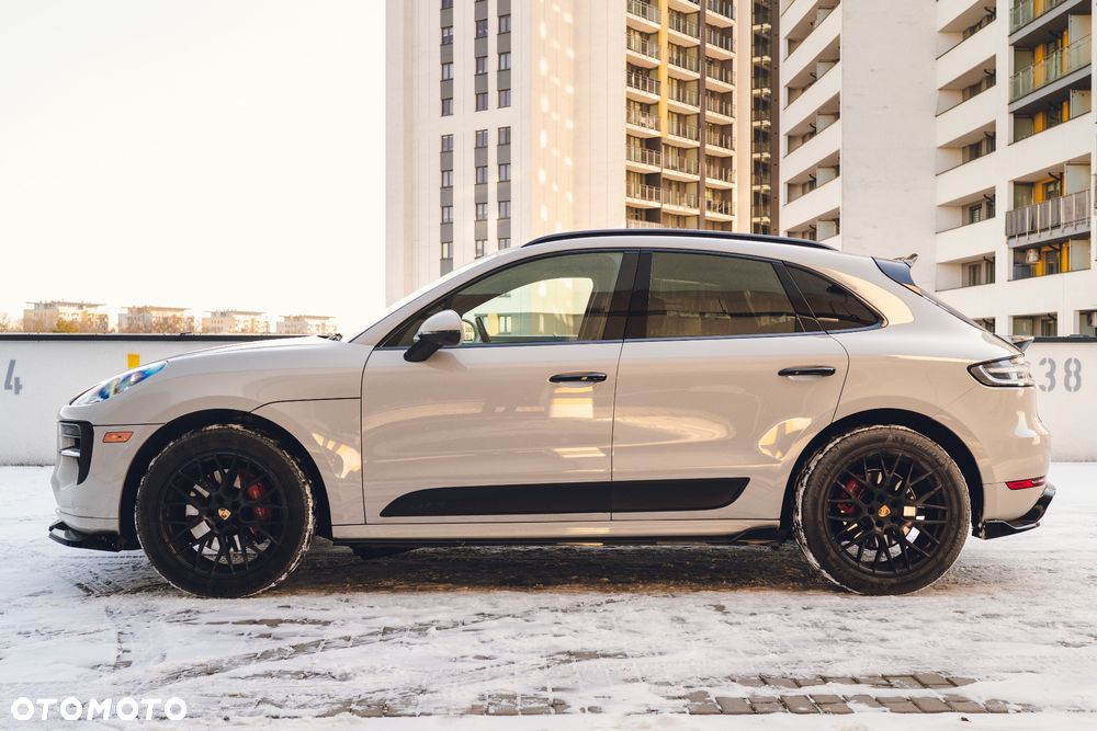 Porsche Macan GTS - 2