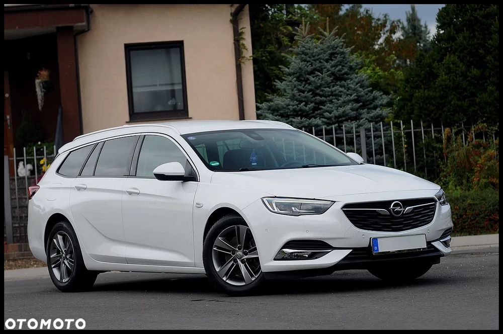 Opel Insignia - 15