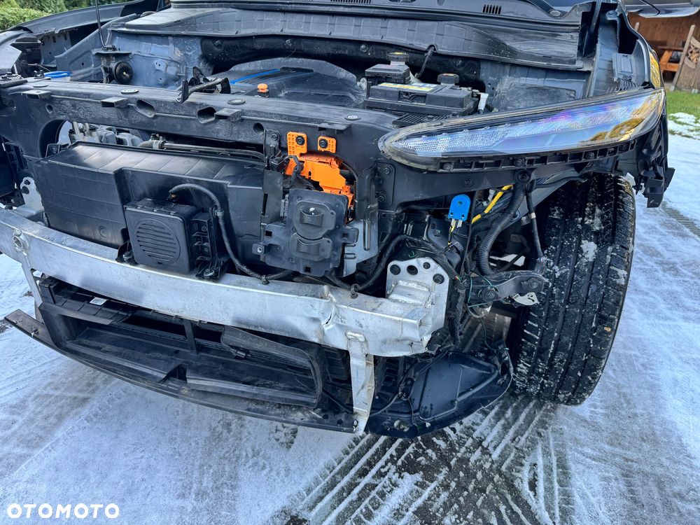 Hyundai Kona Premium - 13