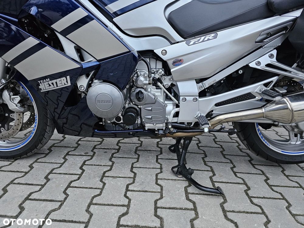 Yamaha FJR - 18