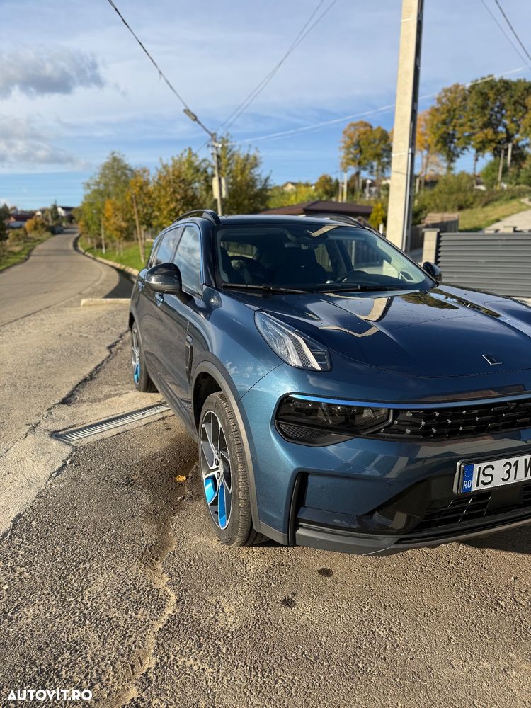 Lynk&Co 01 - 2