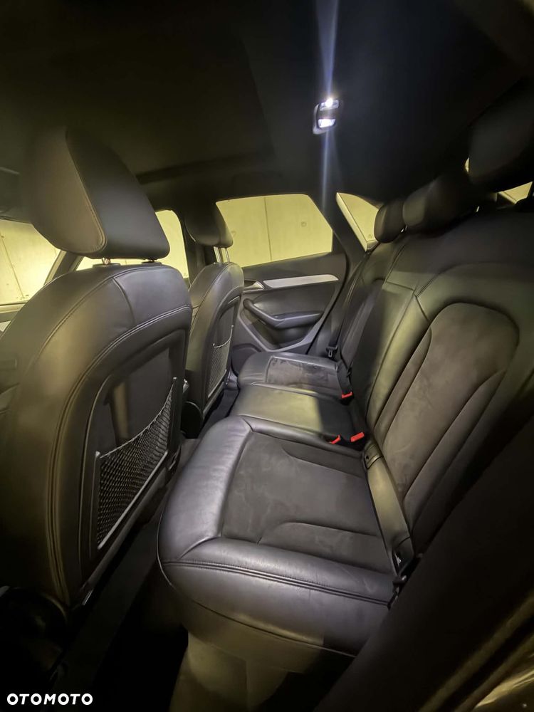 Audi Q3 2.0 TFSI Quattro S tronic - 16