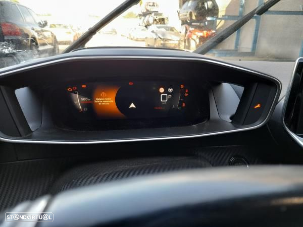 Para peças PEUGEOT 208 II - 9