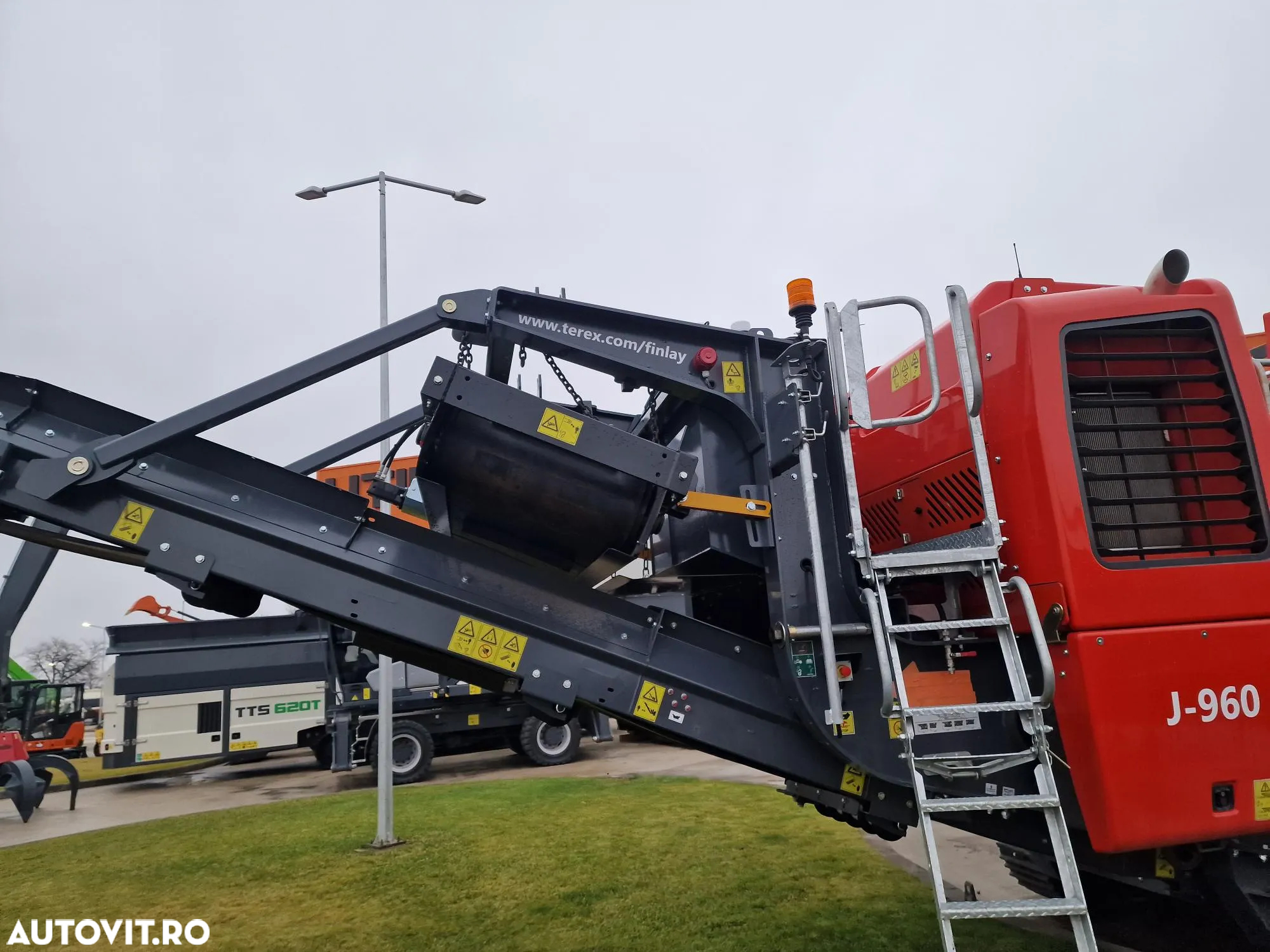 Terex Concasor mobil 28t, FINLAY J960, Cuva 0,9x0,.6m volum 3,6mc, motor CAT 175CP, banda magnetica, GARANTIE, posibilitate leasing 5 ani, PROMOTIE 329.000 EUR+Tva - 13