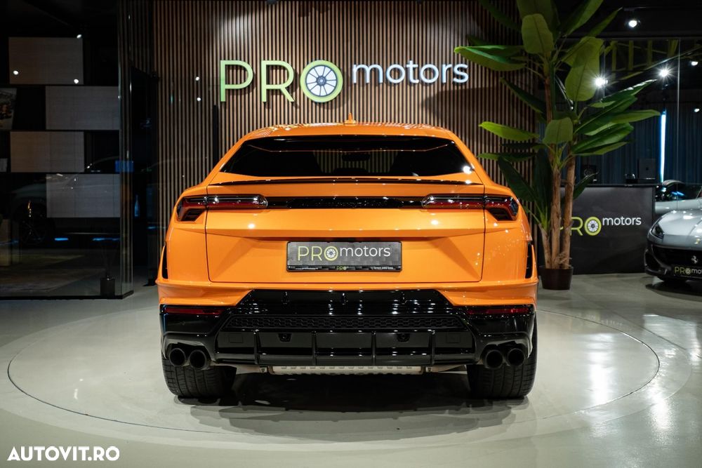 Lamborghini URUS - 5
