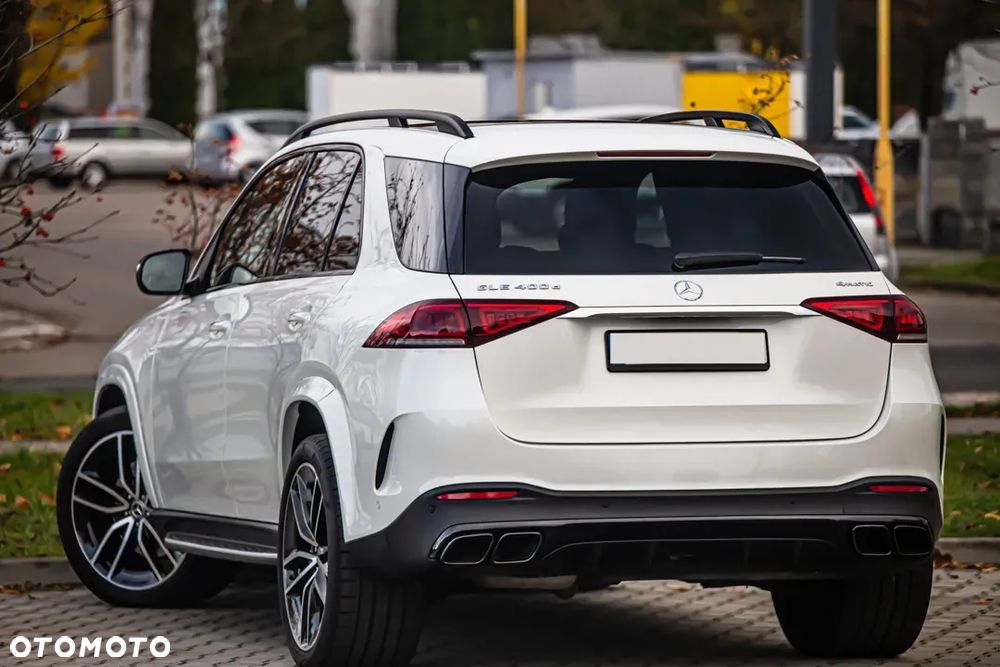 Mercedes-Benz GLE 400 d 4Matic 9G-TRONIC AMG Line - 39