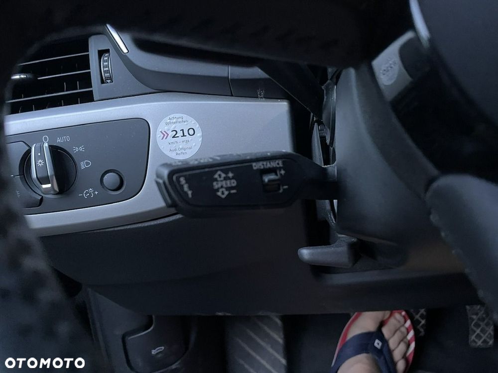 Audi A4 Avant 35 TDI S tronic - 24