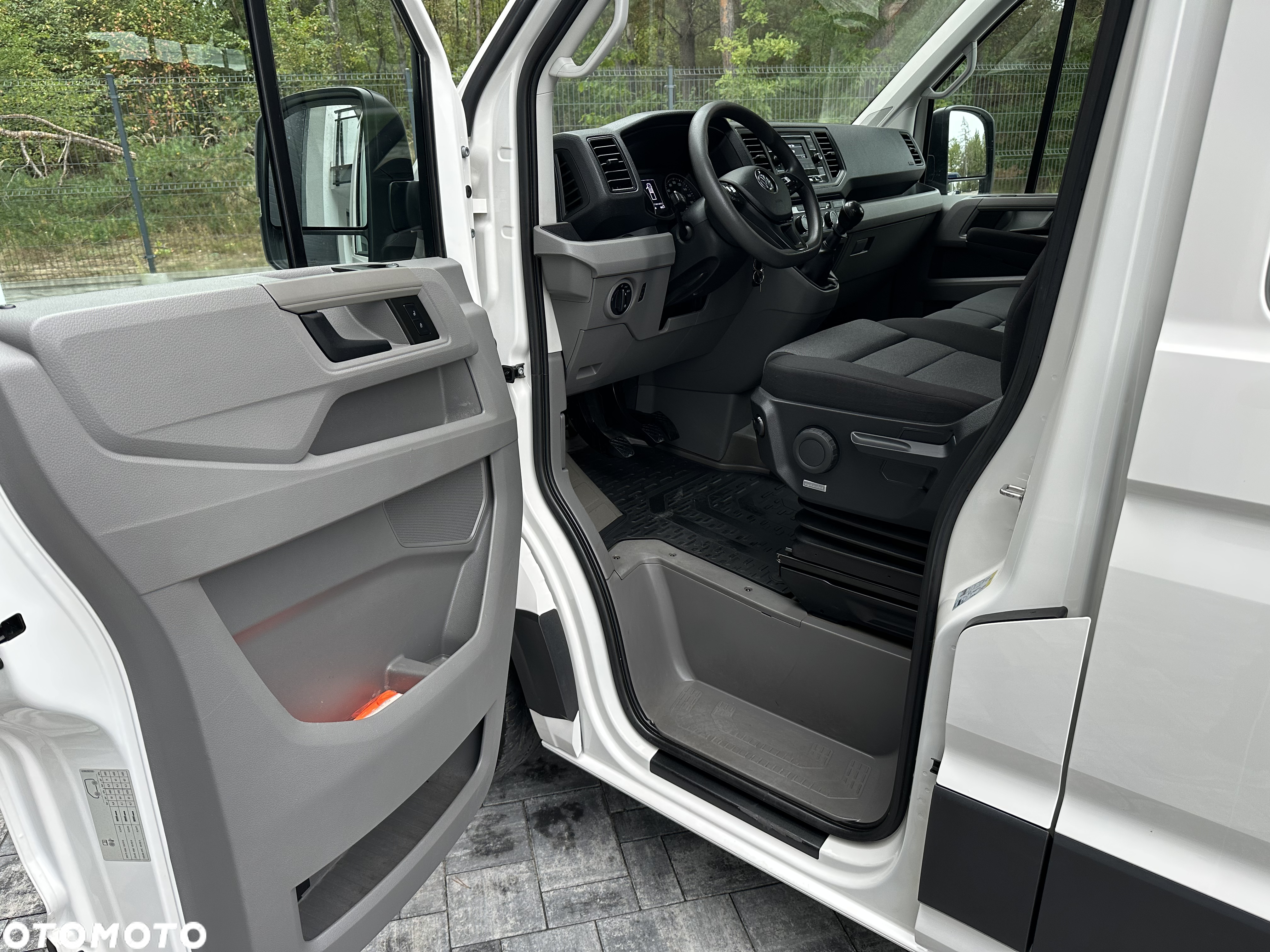 Volkswagen Crafter DOKA 7 osób / Skrzynia 3.5m / Gwarancja producenta do 07.2026 lub 200.000km / Salon PL / Serwisowany tylko w ASO VW / Pełna dokumentacja / 1 właściciel / FV23% - 35