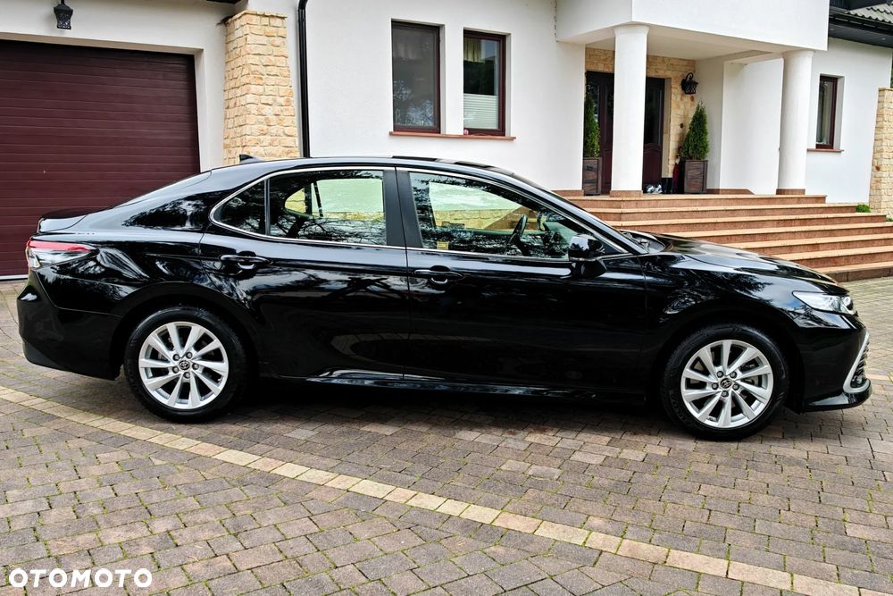 Toyota Camry 2.5 Hybrid Comfort CVT - 6