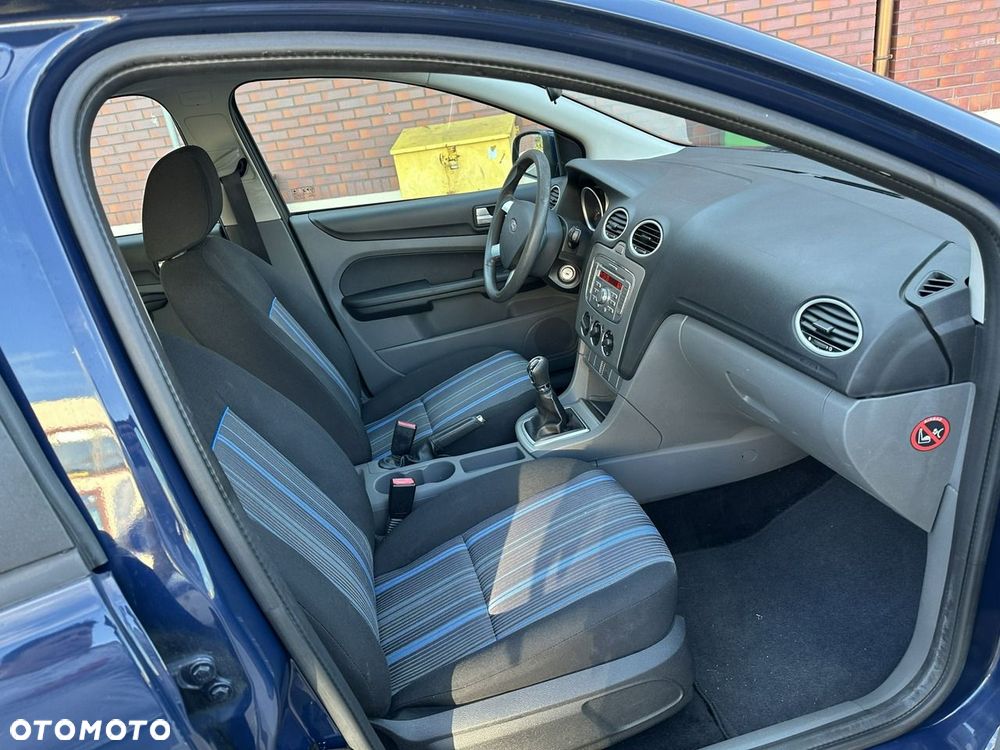 Ford Focus - 9