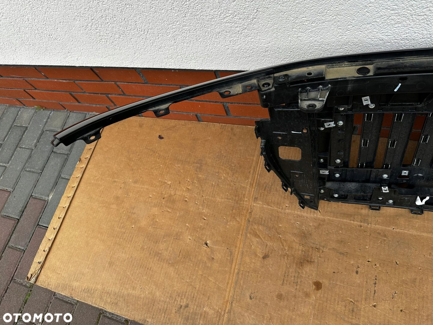 Hongqi E-HS9 2020- grill atrapa demontaz stan idealny - 8