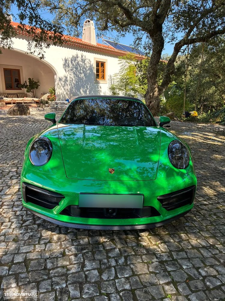 Porsche 911 (992) - 10