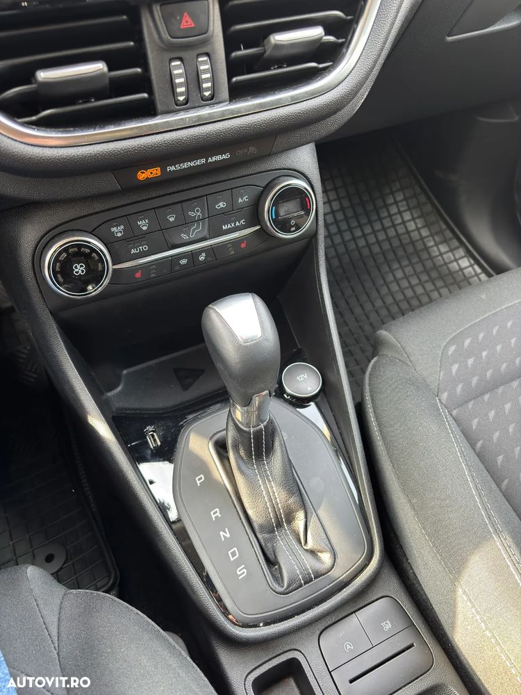 Ford Fiesta 1.0 EcoBoost Powershift Titanium - 24