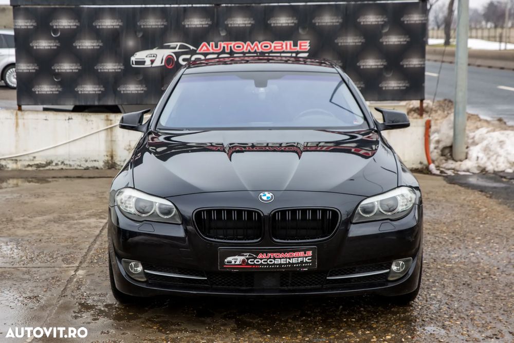 BMW Seria 5 525d xDrive - 2