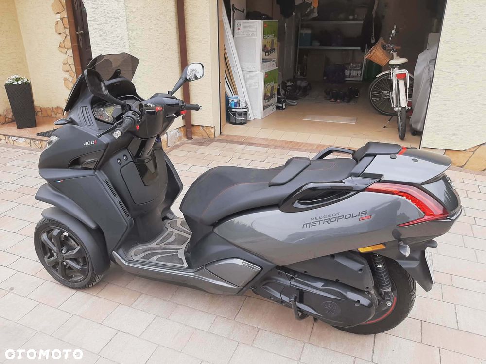 Peugeot Metropolis - 14