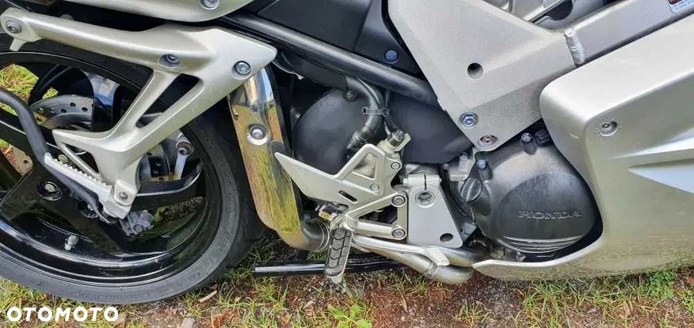 Honda VFR - 5