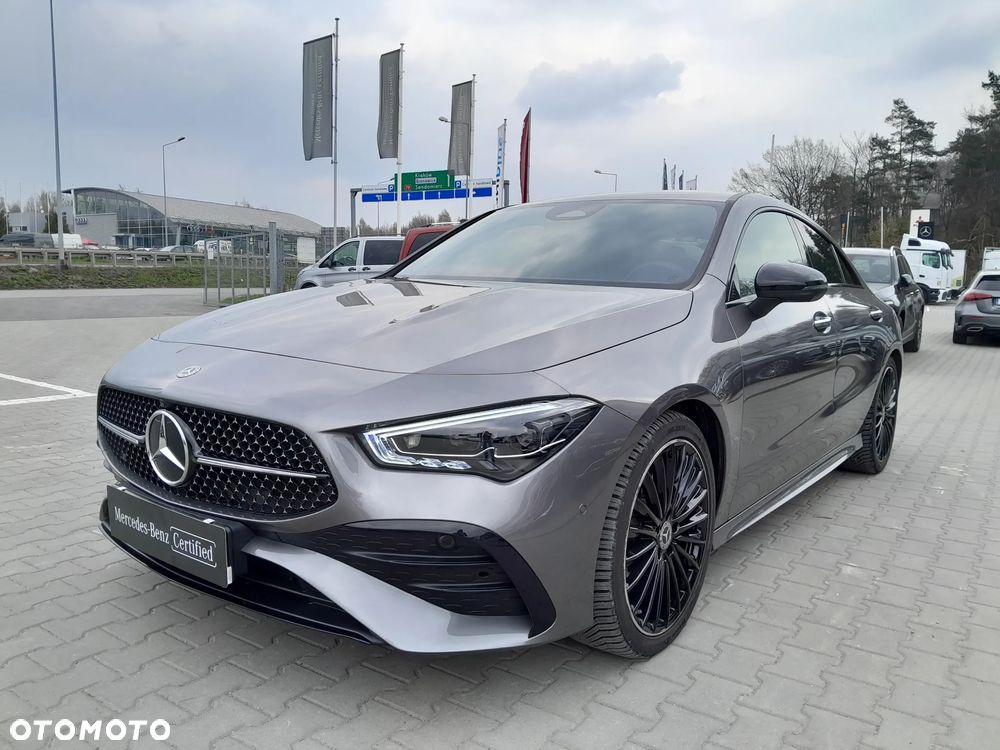 Mercedes-Benz CLA 200 AMG Line 7G-DCT - 1