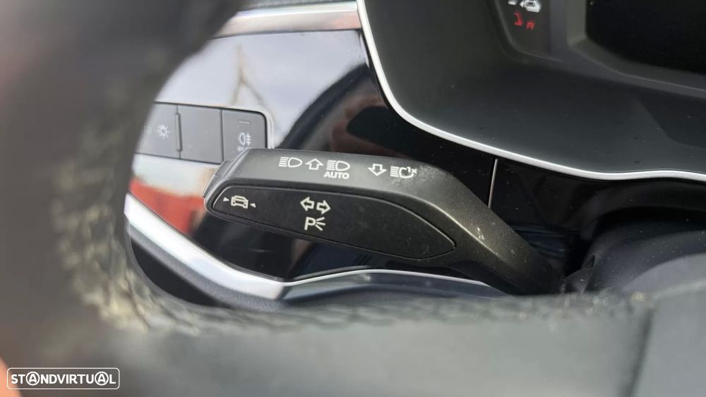 Audi Q3 45 TFSIe S tronic - 37