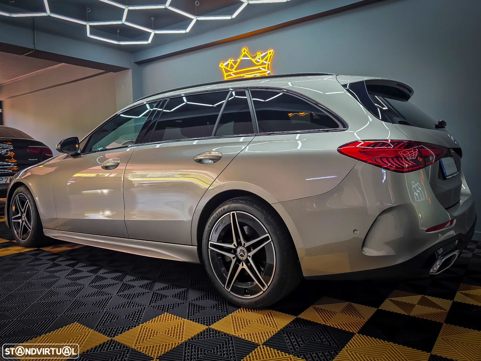 Mercedes-Benz C 220 Station d 9G-TRONIC AMG Line - 12