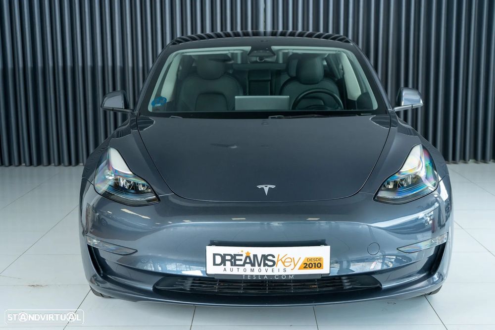 Tesla Model 3 Long Range Tração Traseira - 4