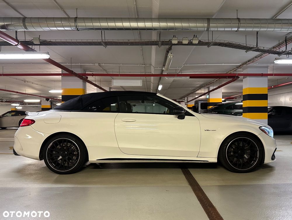 Mercedes-Benz Klasa C AMG 63 - 21