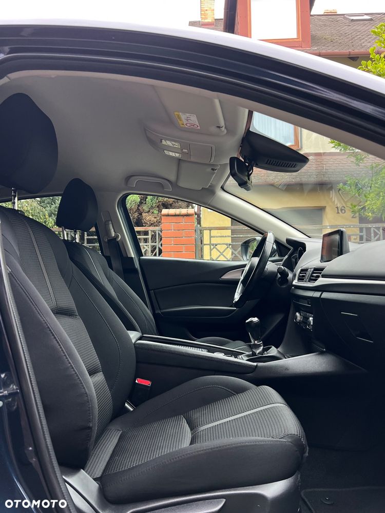 Mazda 3 SKYACTIV-G 120 Signature+ - 21