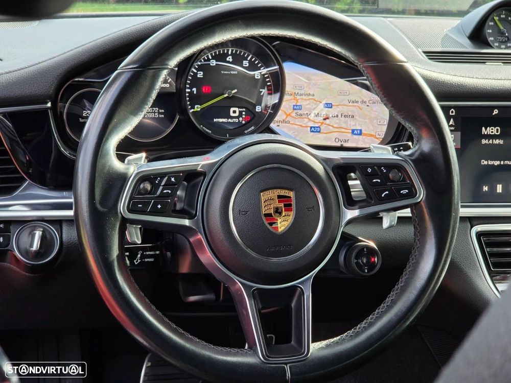 Porsche Panamera 4 E-Hybrid - 13
