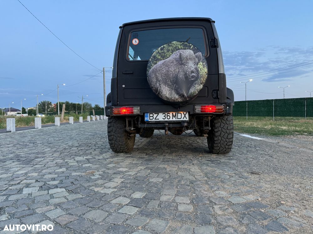 Suzuki Samurai - 3