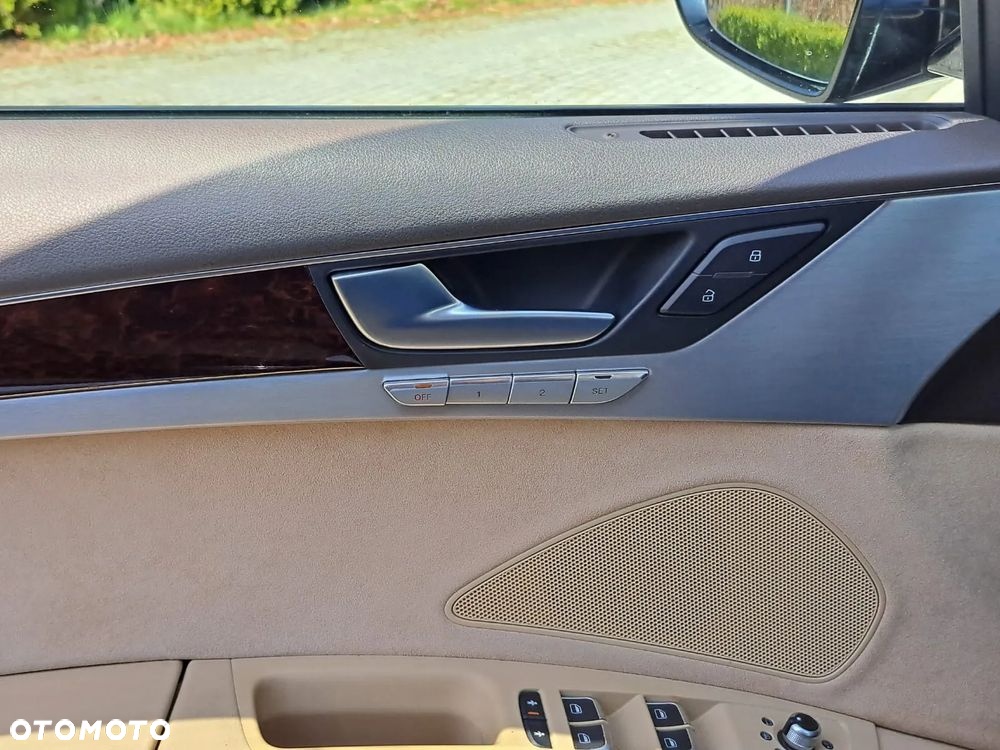 Audi A8 3.0 TDI clean diesel Quattro - 13