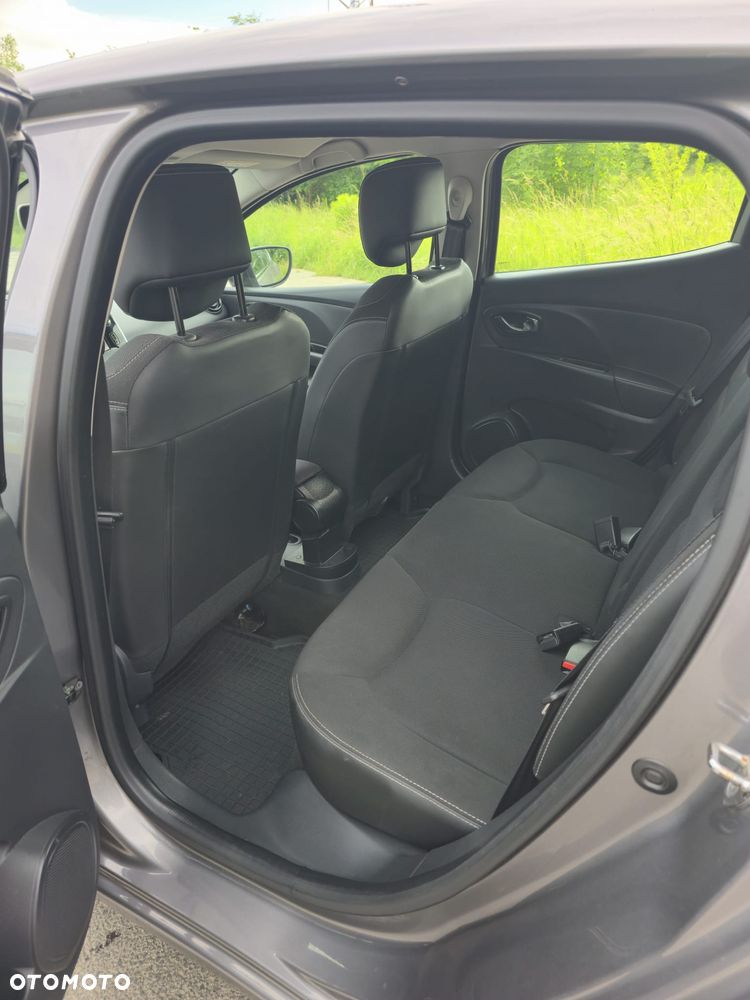 Renault Clio 0.9 TCe Limited - 13