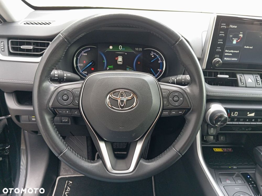 Toyota RAV4 - 12