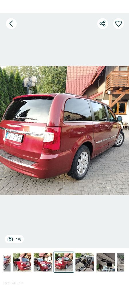 Chrysler Town & Country 2012 photo 4