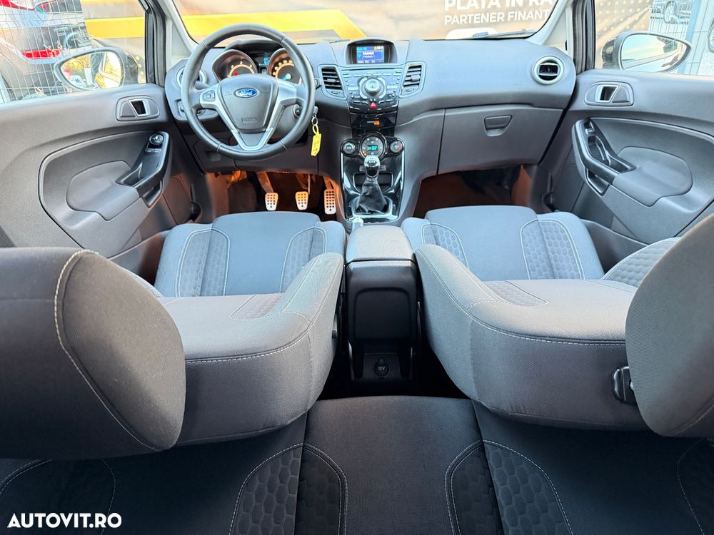 Ford Fiesta 1.6 TDCI DPF Titanium - 15