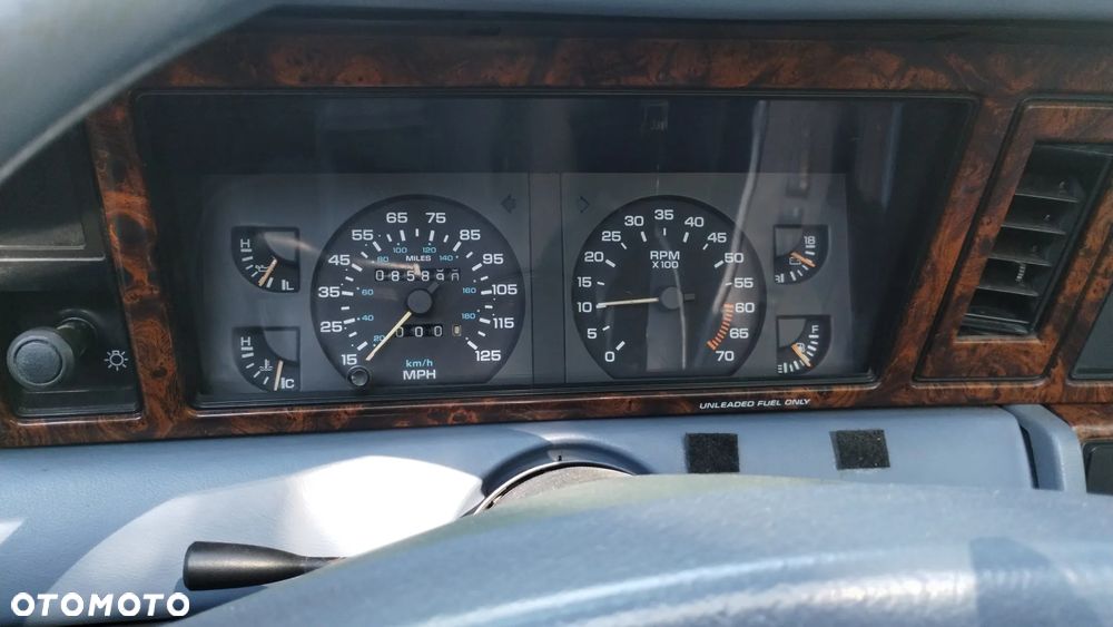 Chrysler Le Baron - 14